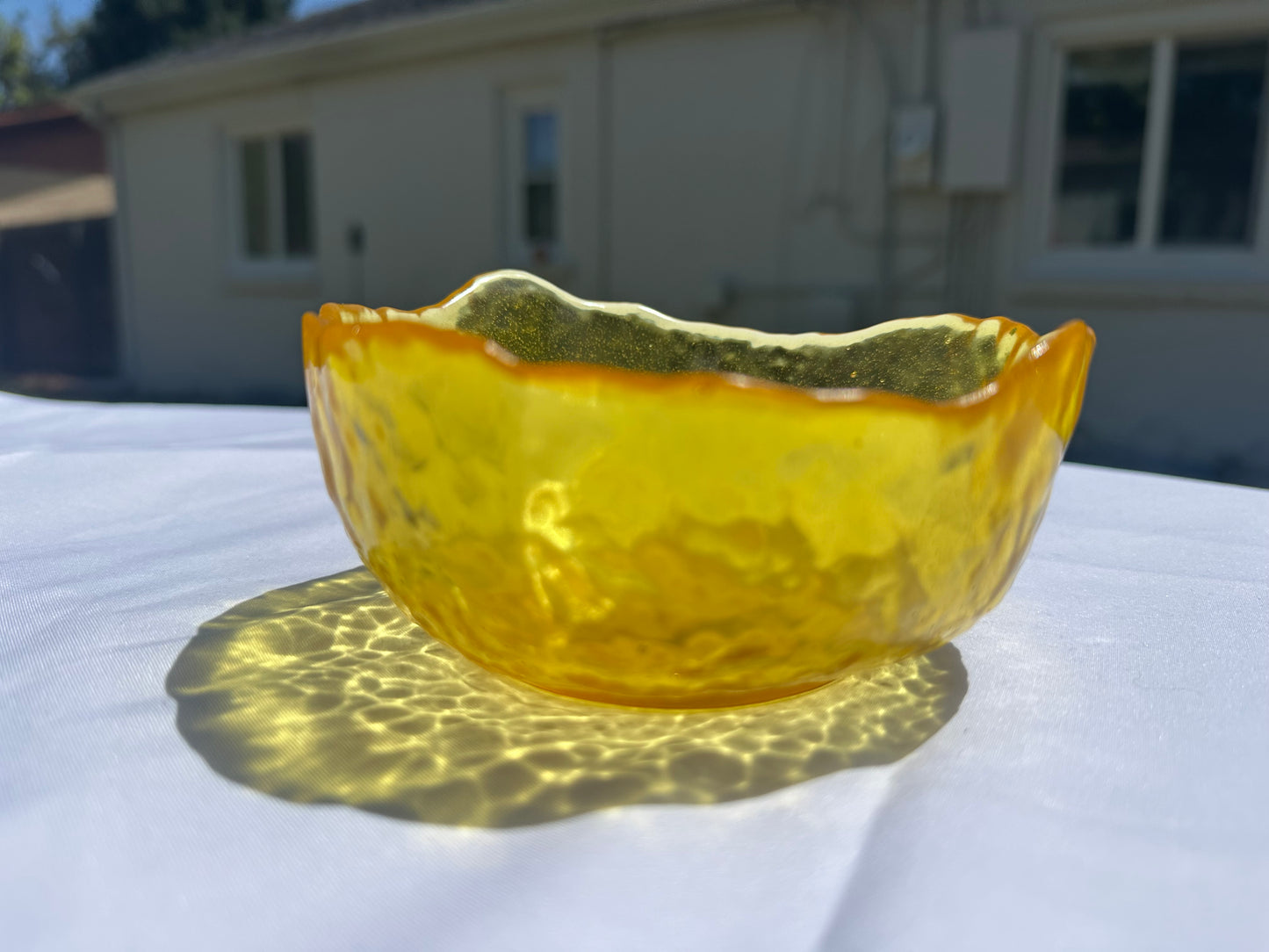 Honey bowl